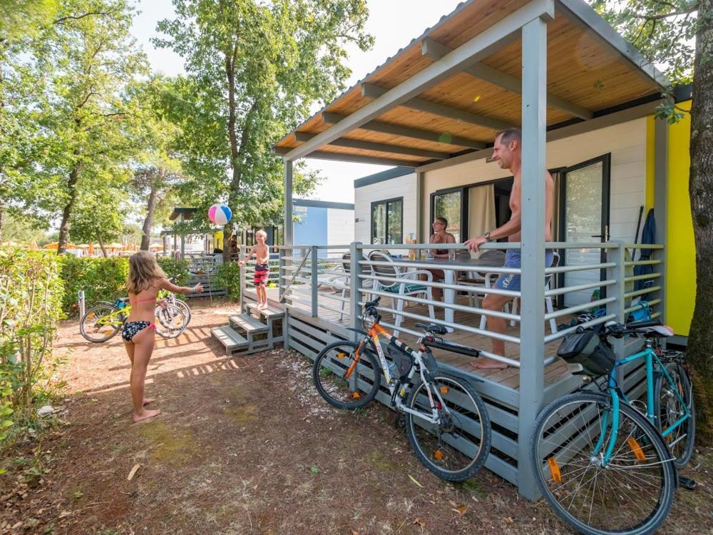 Mobile Homes Solaris Vacanceselect Šibenik Exterior foto